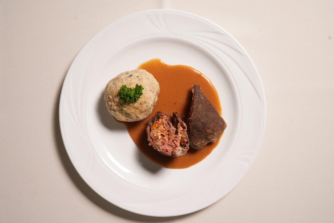 Schweinebraten mit Knödel
